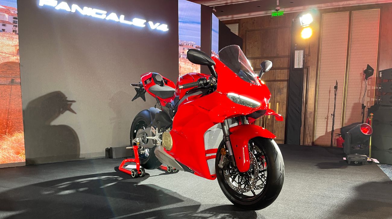 1741250235-ducati Panigale V4 Super Sports Bike Launched In India Delhi Priced 